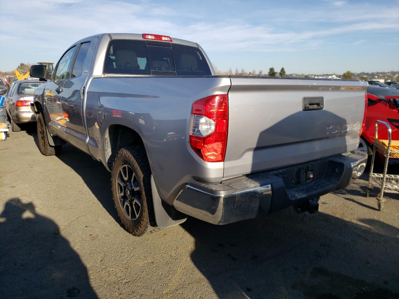 Photo 3 from auction – 2015 TOYOTA TUNDRA DOU with VIN 5TFRY5F18FX185721
