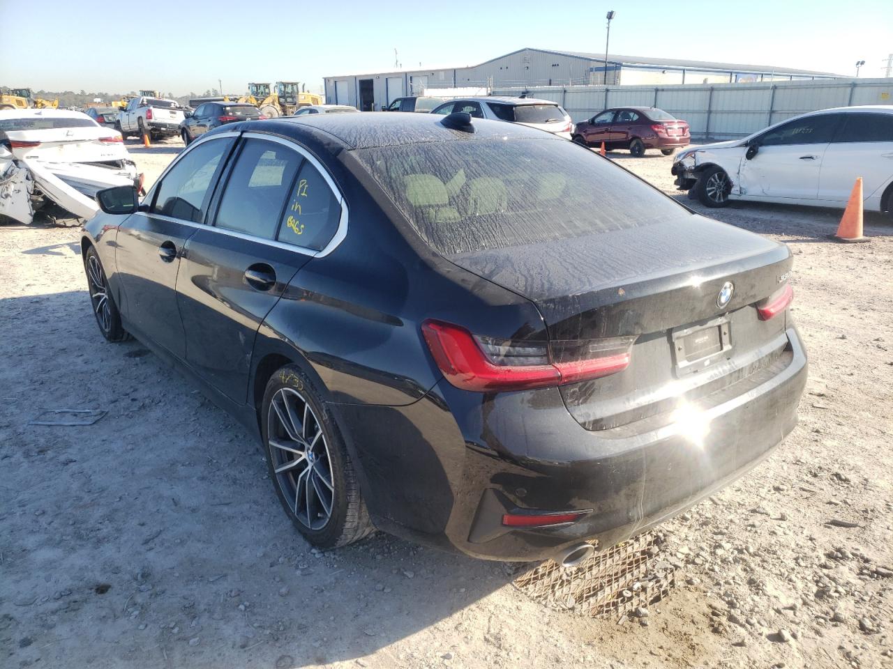 Photo 3 from auction – 2019 BMW 330I with VIN WBA5R1C5XKAK06669
