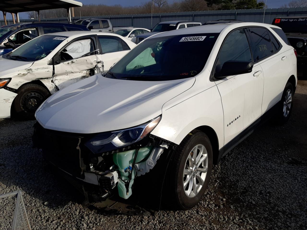 Photo 2 from auction – 2018 CHEVROLET EQUINOX LS with VIN 2GNAXREV8J6216915