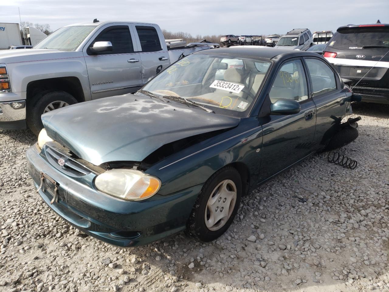 Photo 2 from auction – 2000 KIA SEPHIA BAS with VIN KNAFB121XY5909164