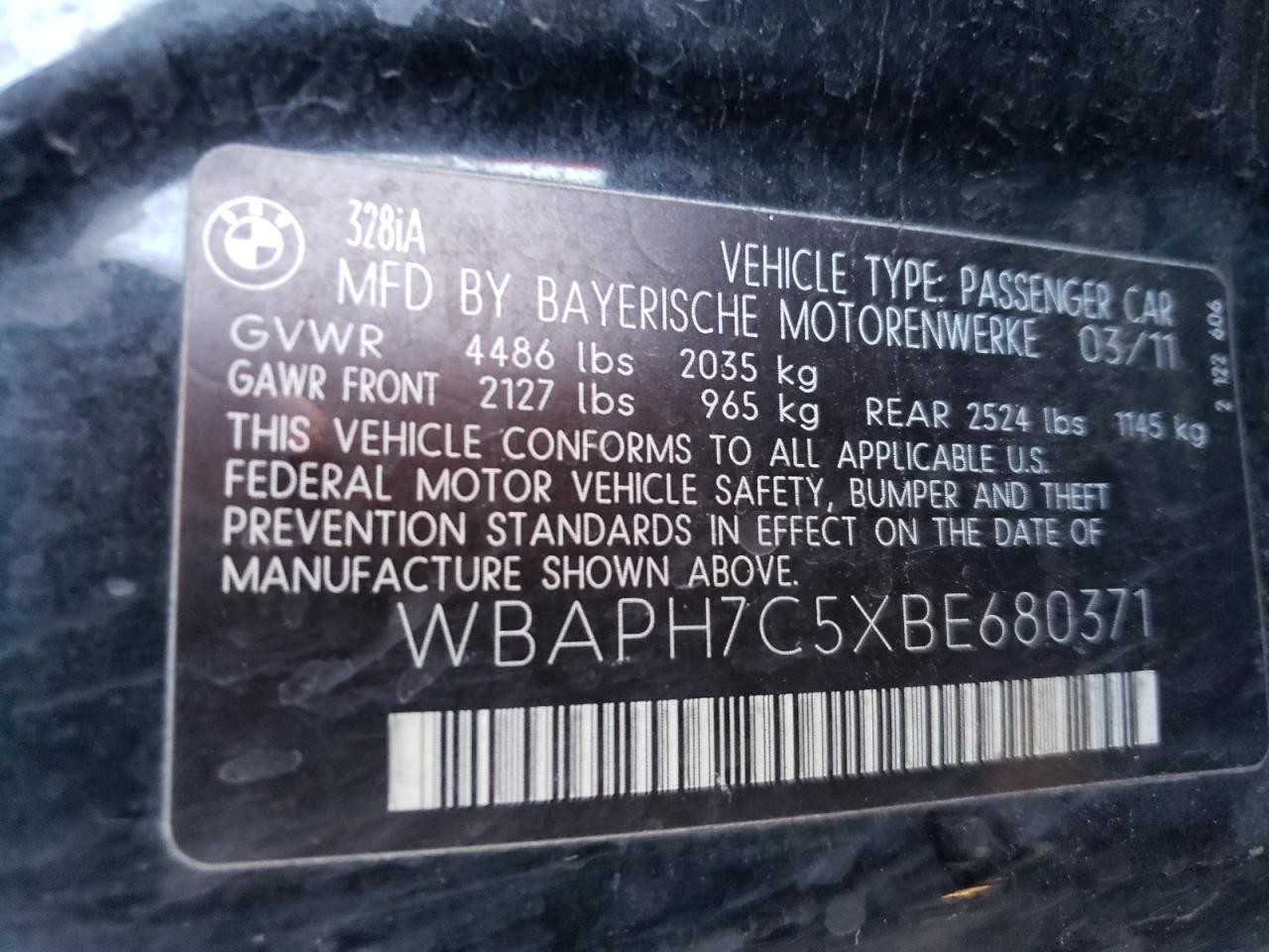 Photo 10 from auction – 2011 BMW 328 I with VIN WBAPH7C5XBE680371