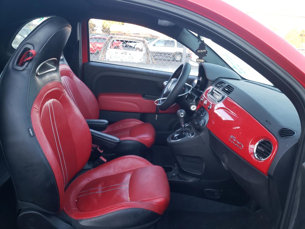 Photo 5 from auction – 2015 FIAT 500 ABARTH with VIN 3C3CFFFH7FT500362