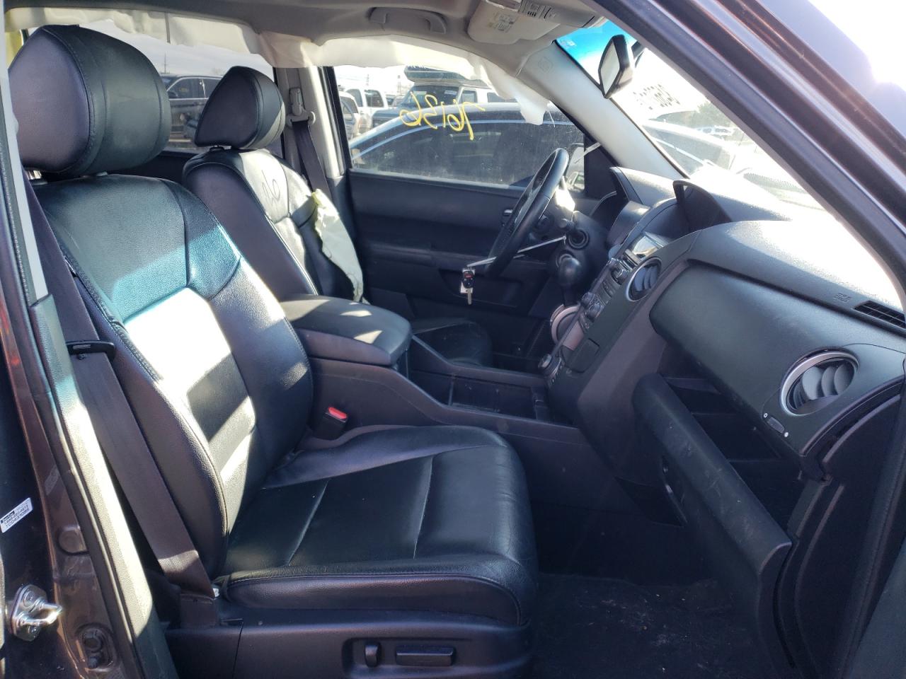 Photo 5 from auction – 2015 HONDA PILOT EXLN with VIN 5FNYF4H70FB043791