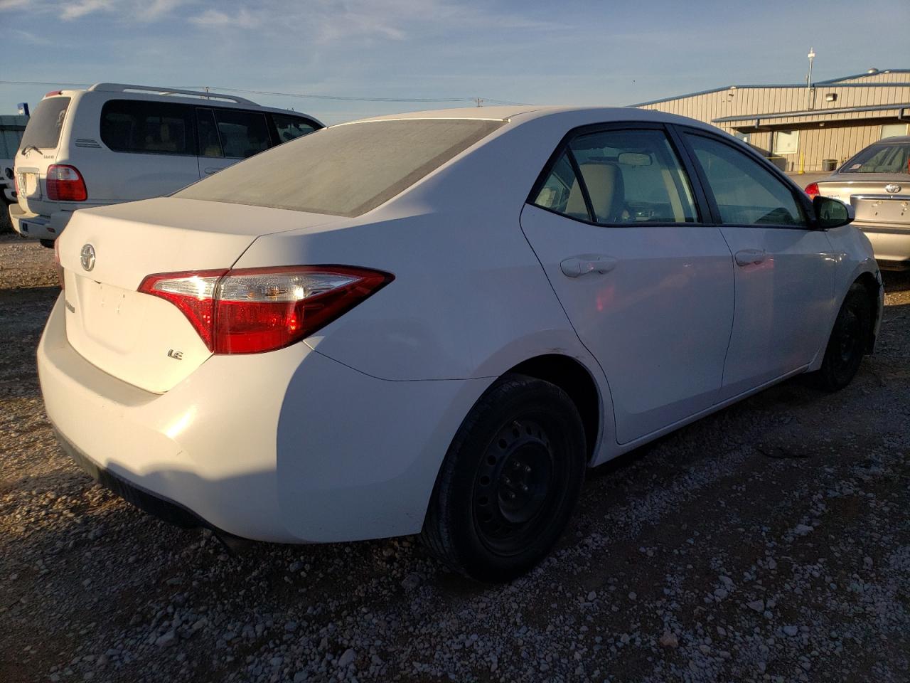 Photo 4 from auction – 2015 TOYOTA COROLLA L with VIN 5YFBURHE6FP289336