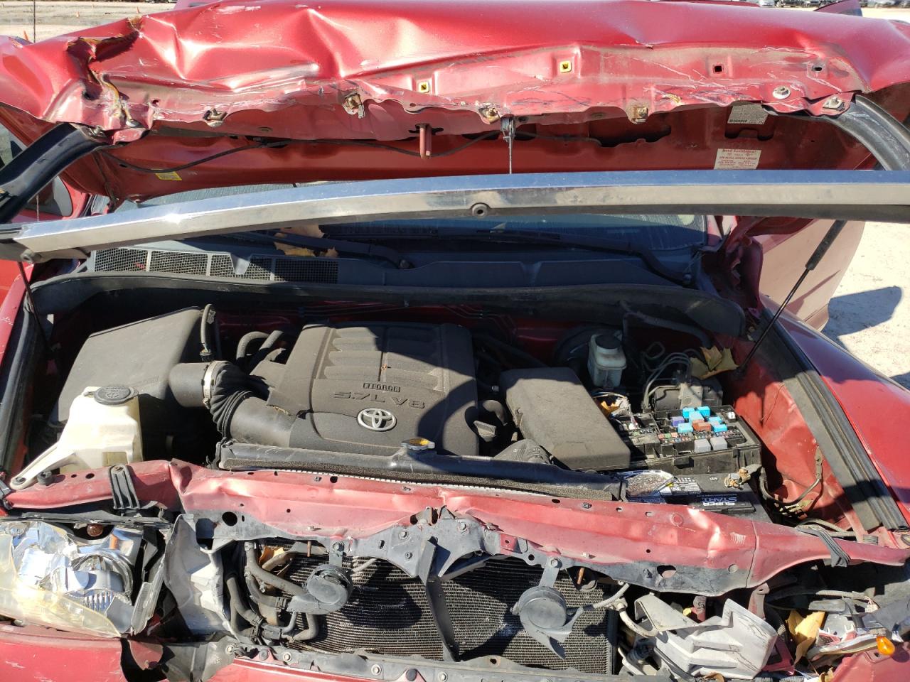 Photo 7 from auction – 2011 TOYOTA TUNDRA DOU with VIN 5TFRY5F18BX104632