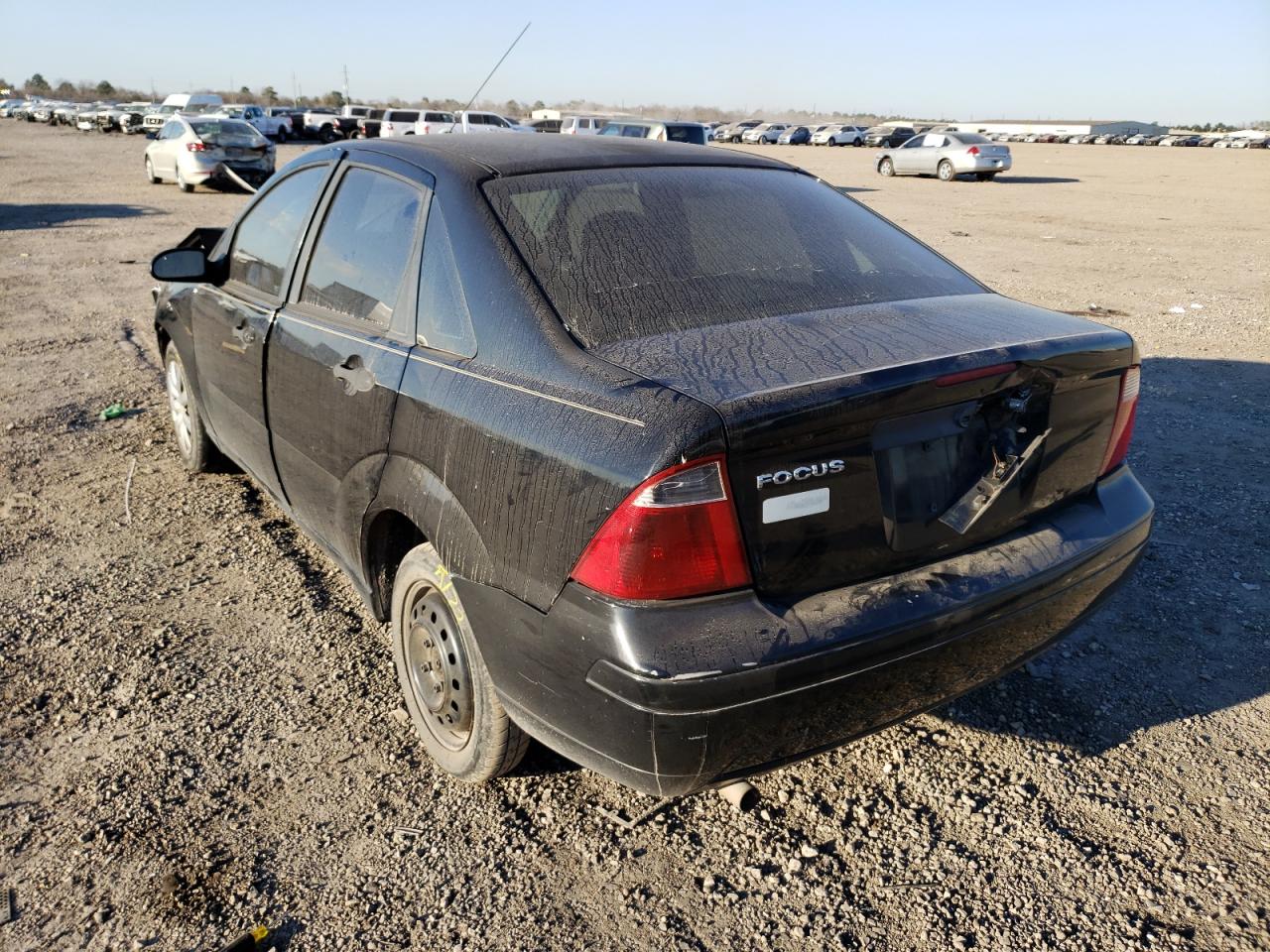 Photo 3 from auction – 2007 FORD FOCUS ZXW with VIN 1FAFP34N77W155512