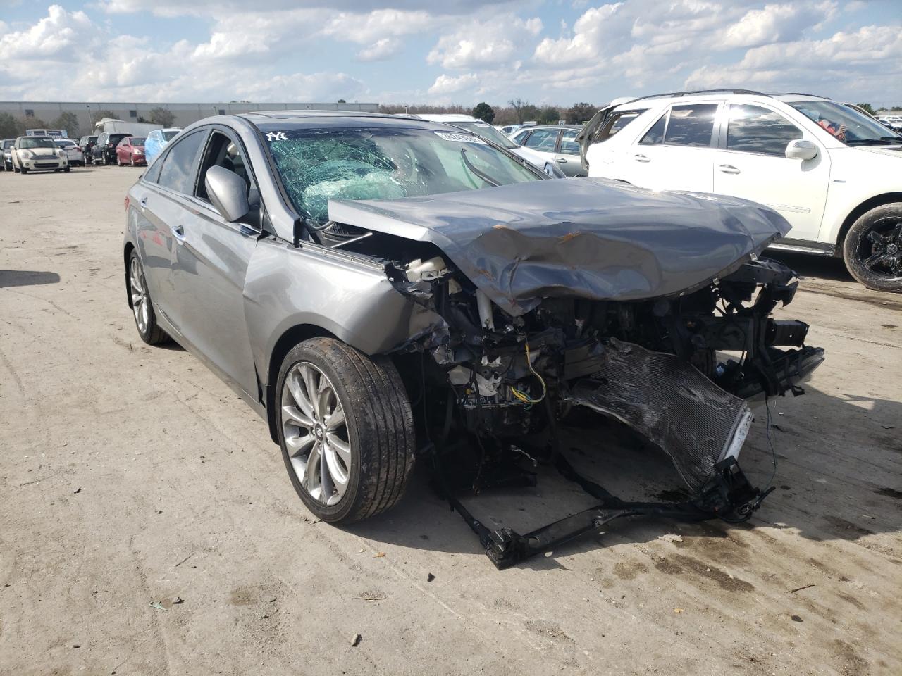 HYUNDAI SONATA SE 2013 with VIN 5NPEC4AC1DH789975 - Photo from auction