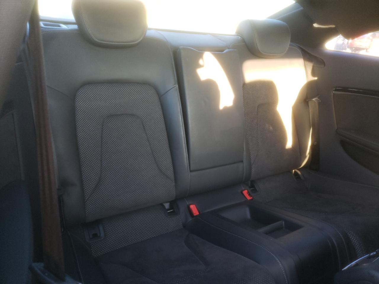 Photo 6 from auction – 2014 AUDI A5 PREMIUM with VIN WAUMFAFR8EA003657
