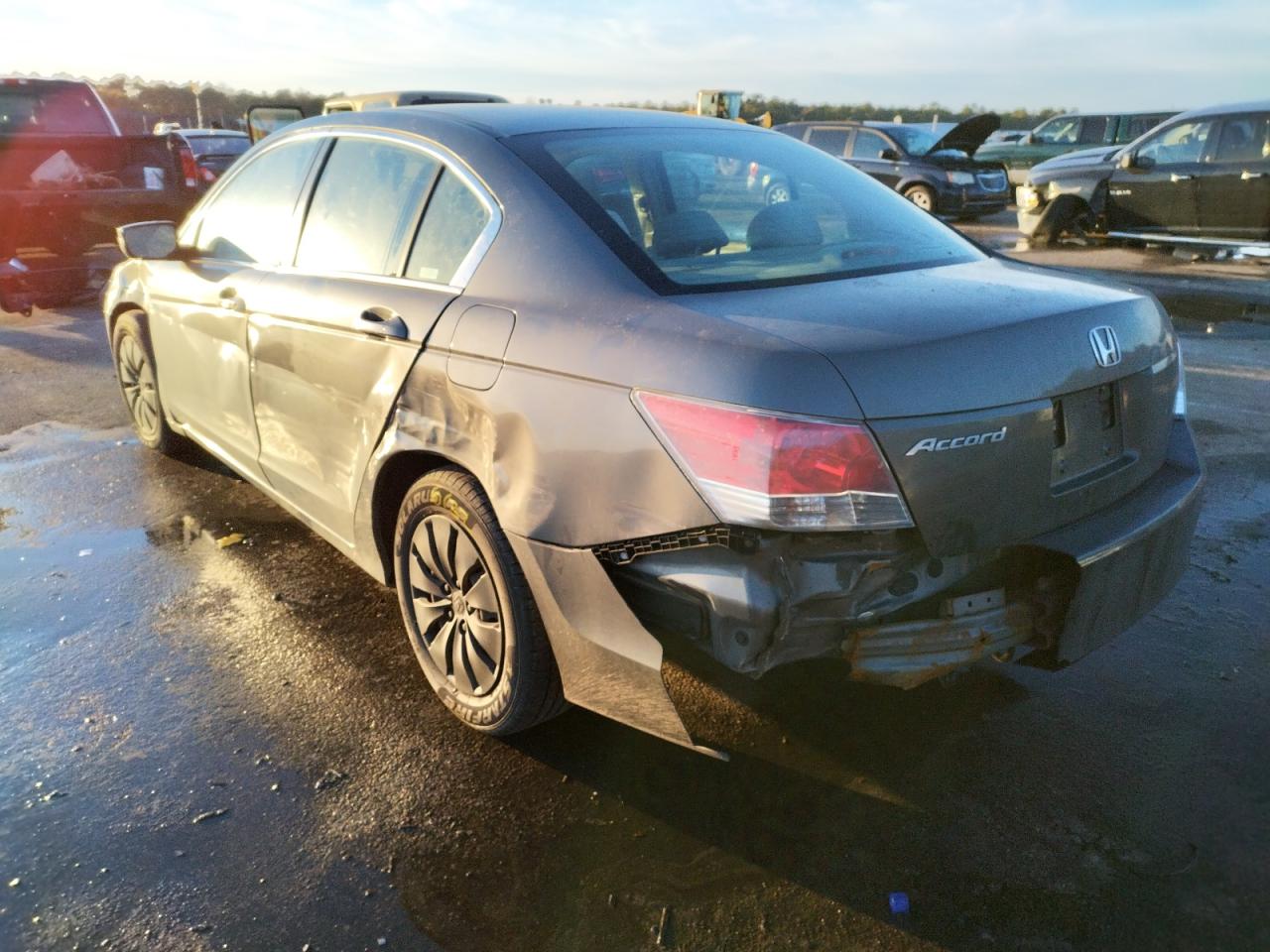 Photo 3 from auction – 2009 HONDA ACCORD with VIN 1HGCP26309A021199