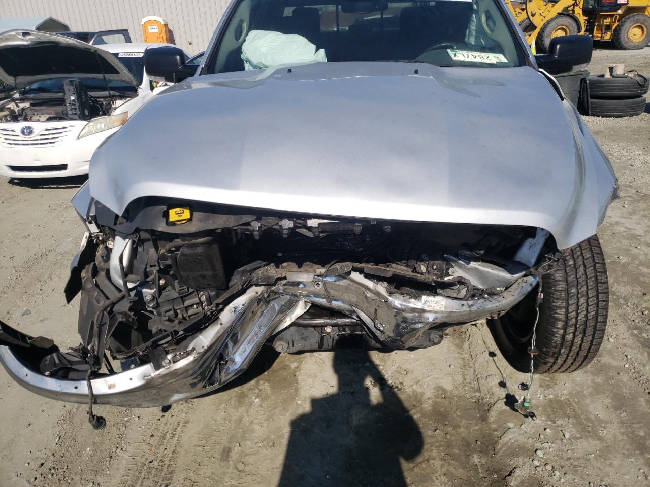 Photo 7 from auction – 2017 RAM 1500 SLT with VIN 3C6RR7LT1HG574116