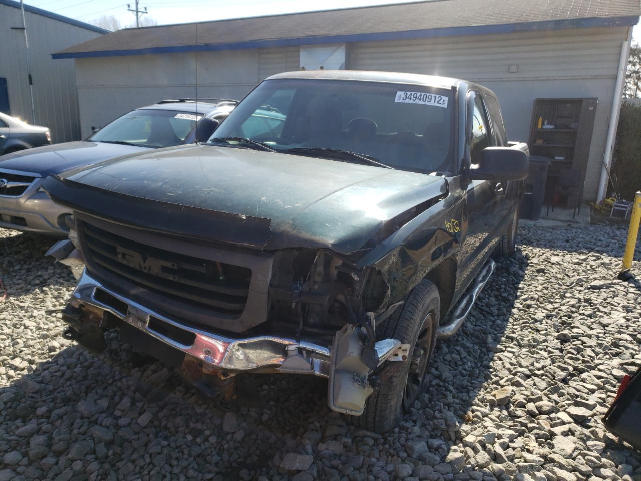 Photo 2 from auction – 2006 GMC SIERRA 150 with VIN 1GTEC19V56Z155682