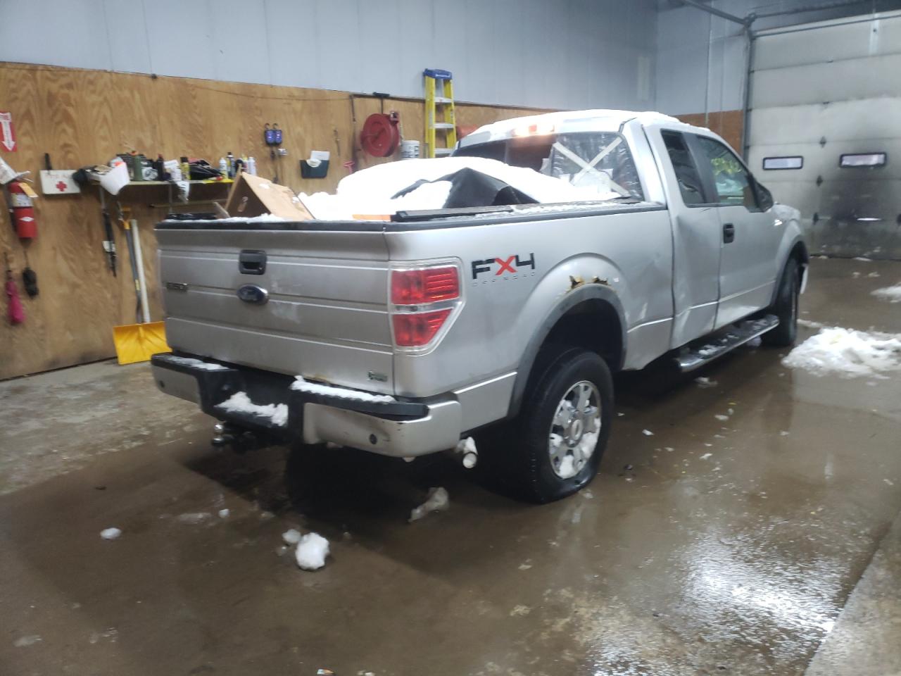 Zdjęcie 4 z aukcji – 2010 FORD F150 SUPER z VIN 1FTFX1EV5AFB68361