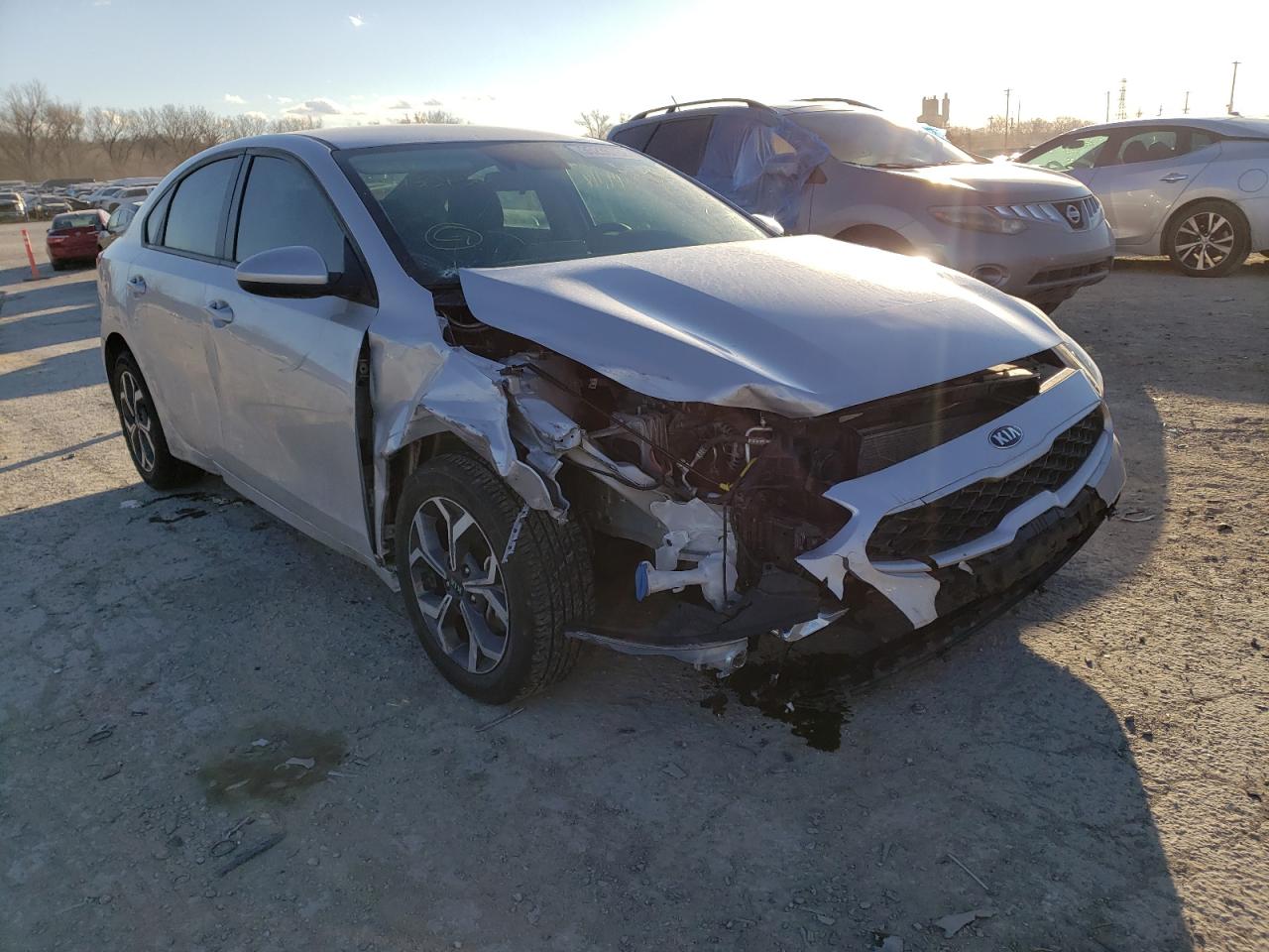 Photo 9 from auction – 2019 KIA FORTE FE with VIN 3KPF24AD9KE133430