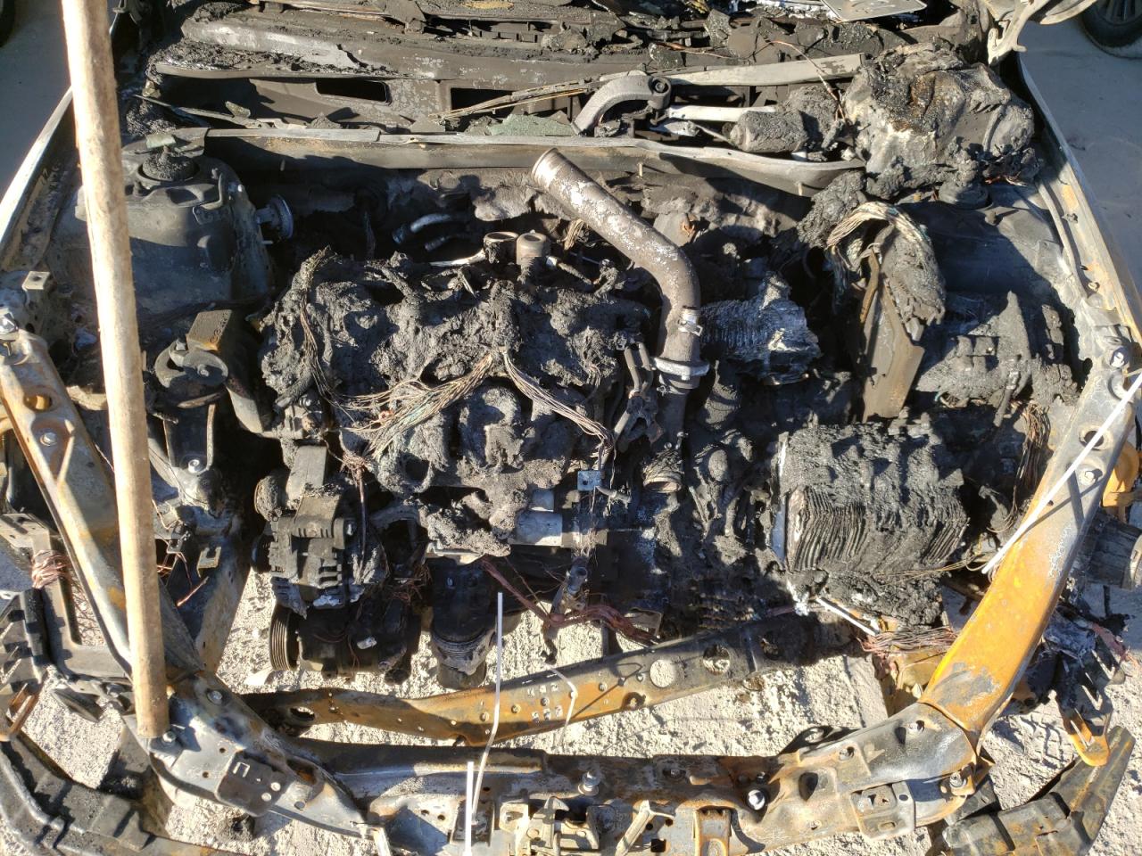 Photo 9 from auction – 2015 KIA OPTIMA SX with VIN 5XXGR4A62FG395689