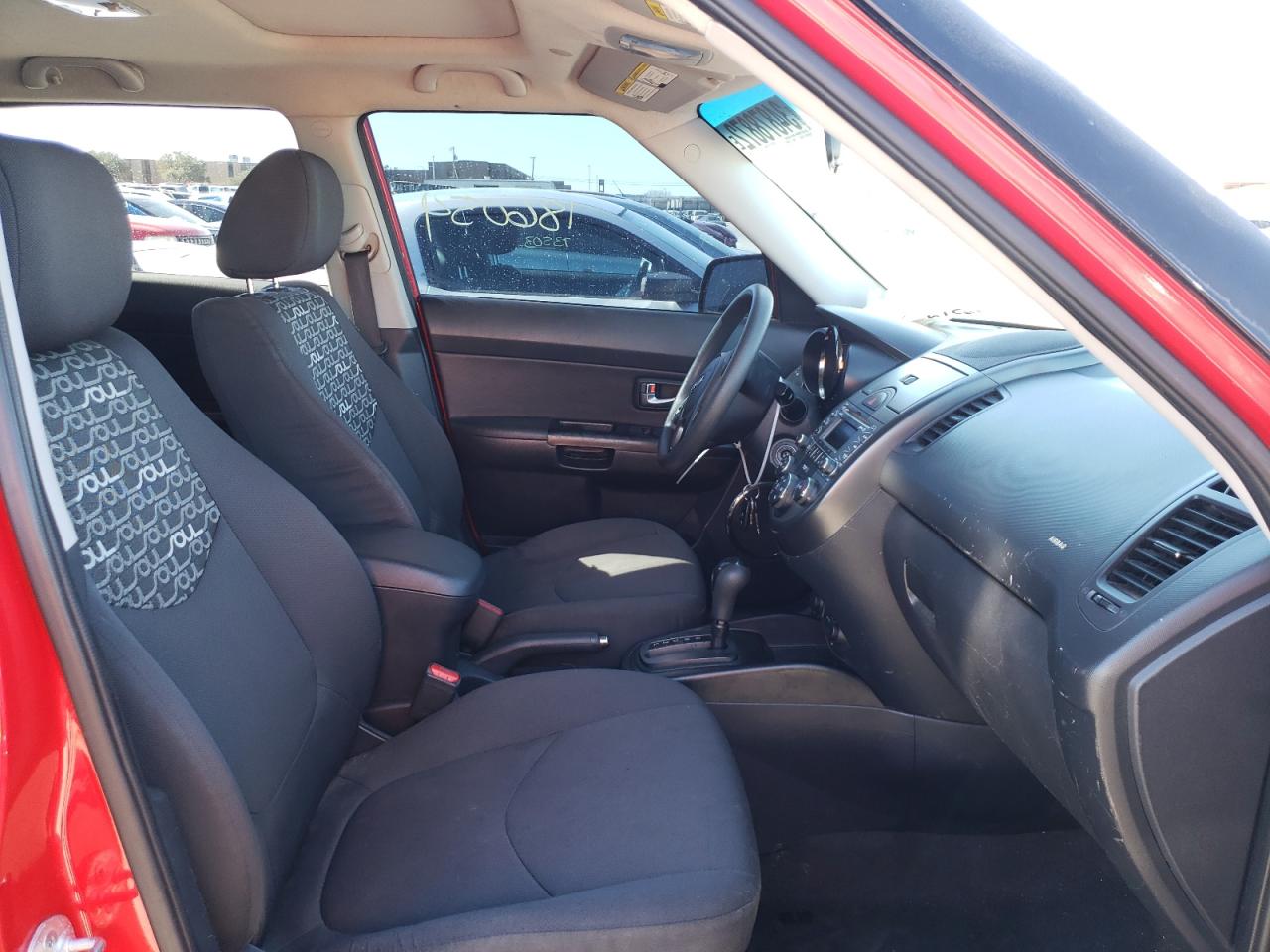 Photo 5 from auction – 2010 KIA SOUL + with VIN KNDJT2A27A7173983