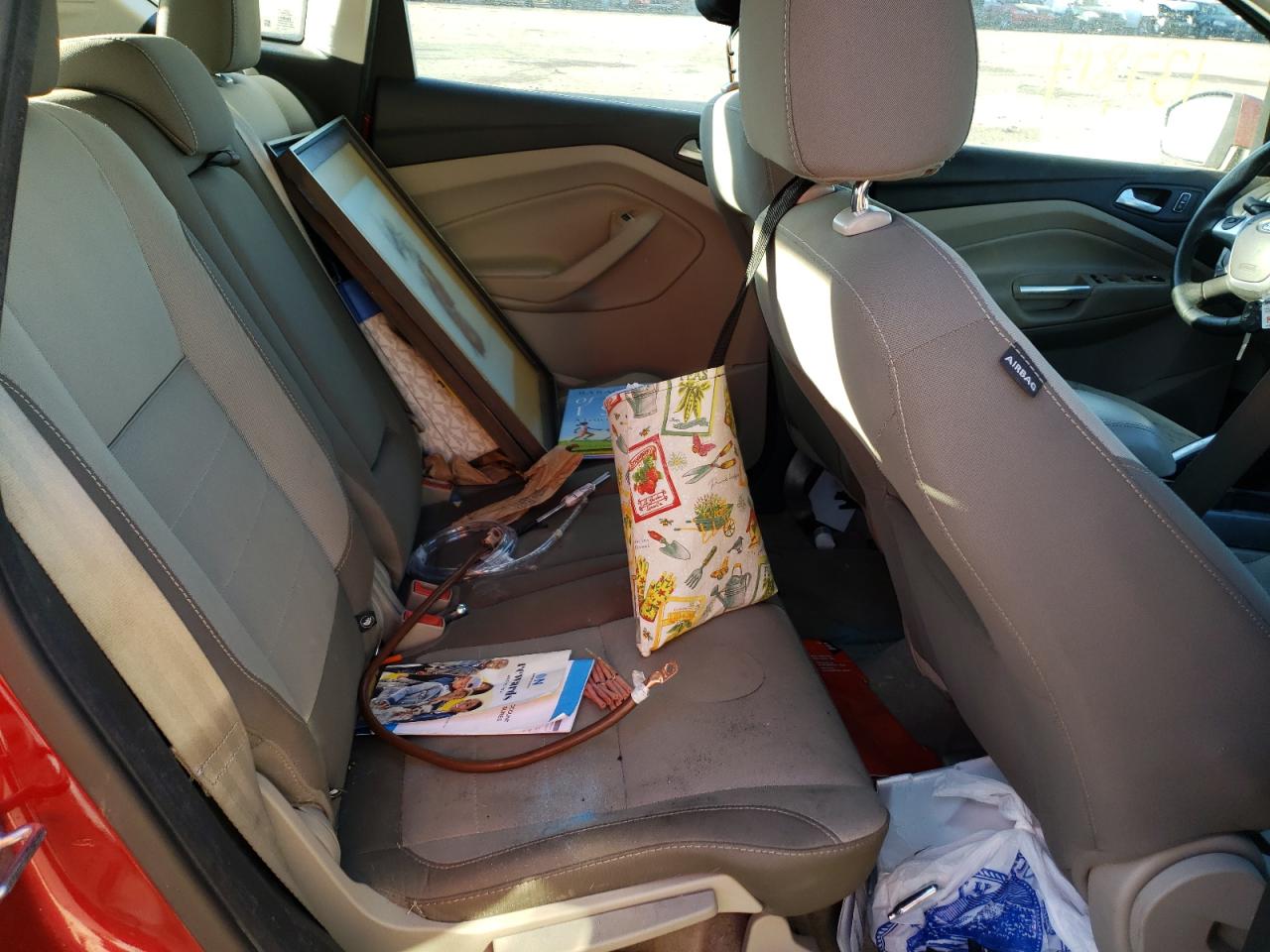 Photo 6 from auction – 2013 FORD C-MAX SE with VIN 1FADP5AU1DL557750