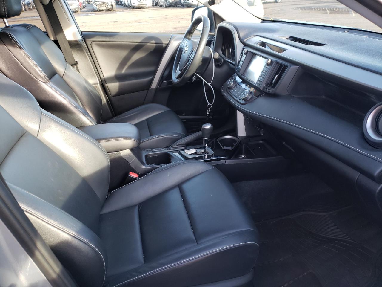 Photo 5 from auction – 2017 TOYOTA RAV4 LIMIT with VIN 2T3DFREV7HW573610