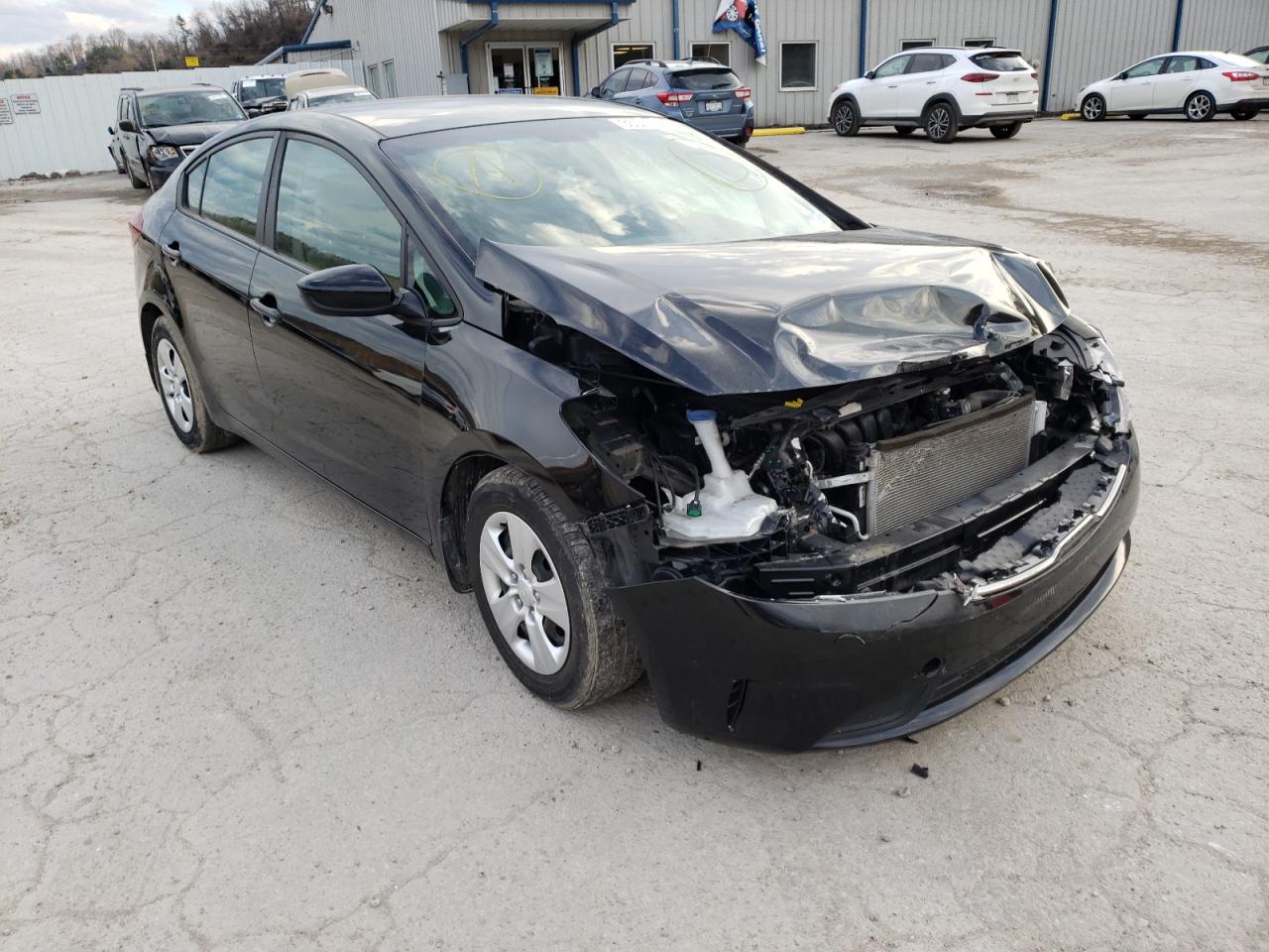 Photo 1 from auction – 2018 KIA FORTE LX with VIN 3KPFL4A76JE213659
