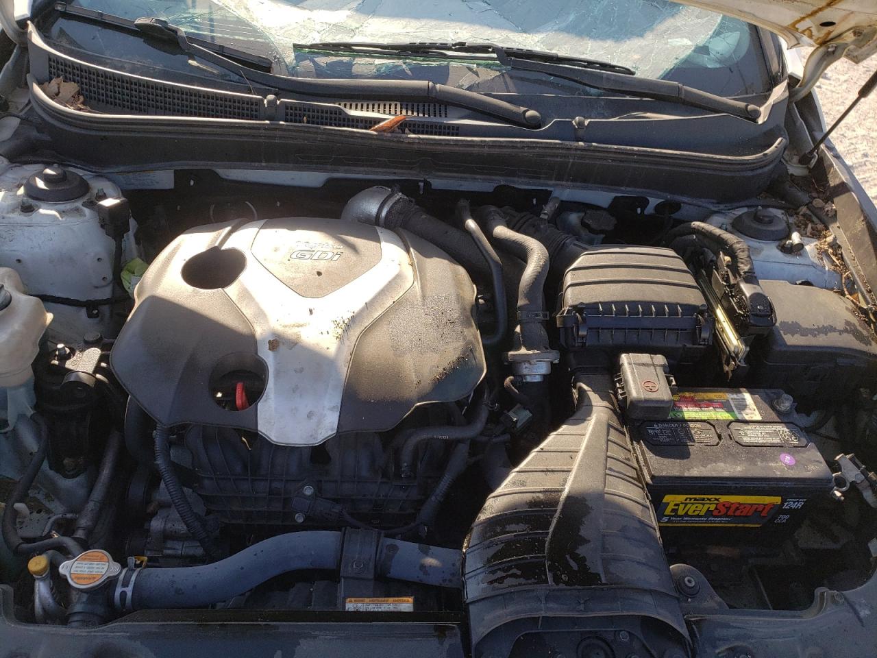 Photo 7 from auction – 2011 HYUNDAI SONATA SE with VIN 5NPEC4AB2BH149469