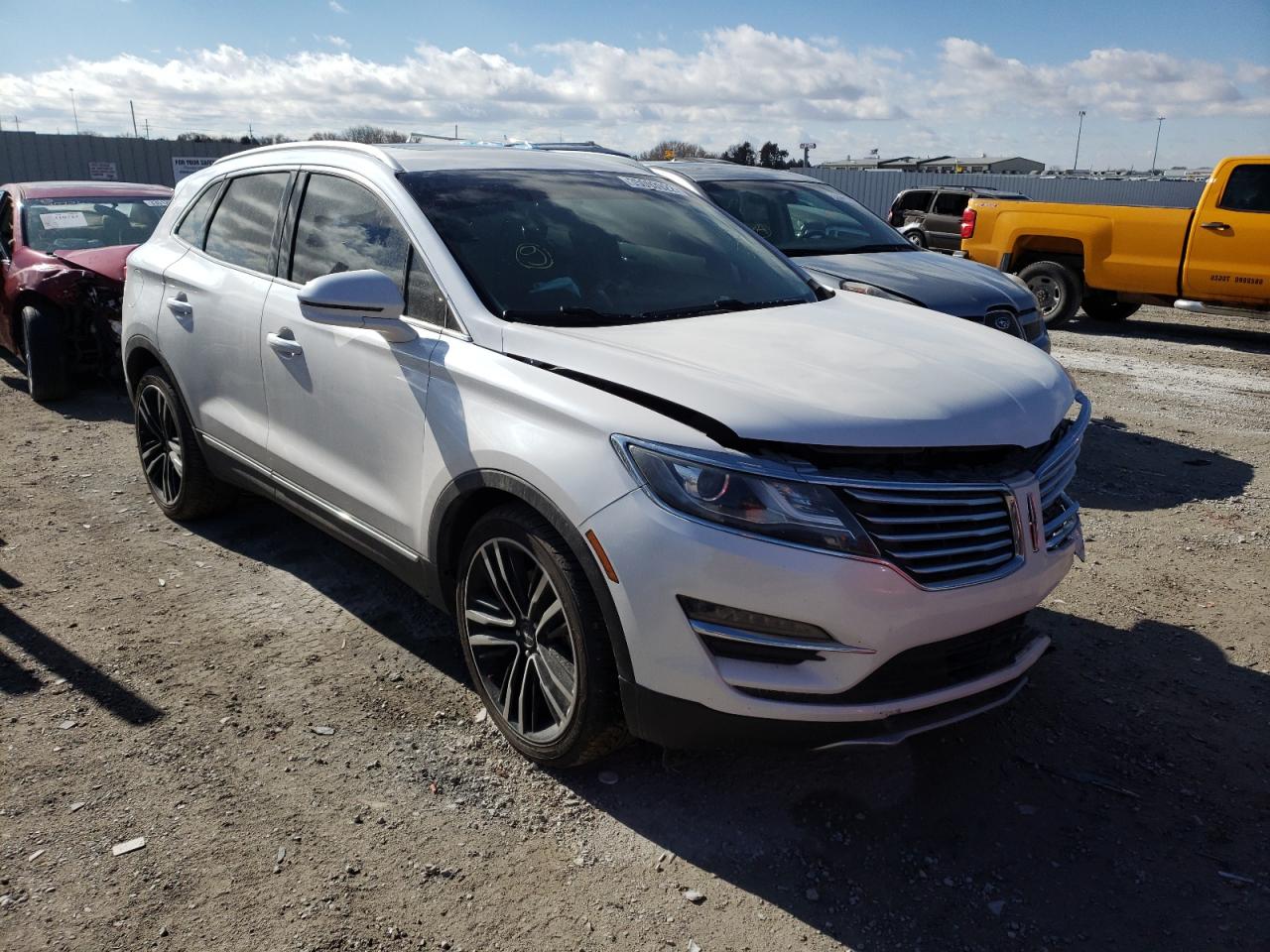 LINCOLN MKC RESERV 2017 with VIN 5LMTJ3DH9HUL13881 - Photo from auction