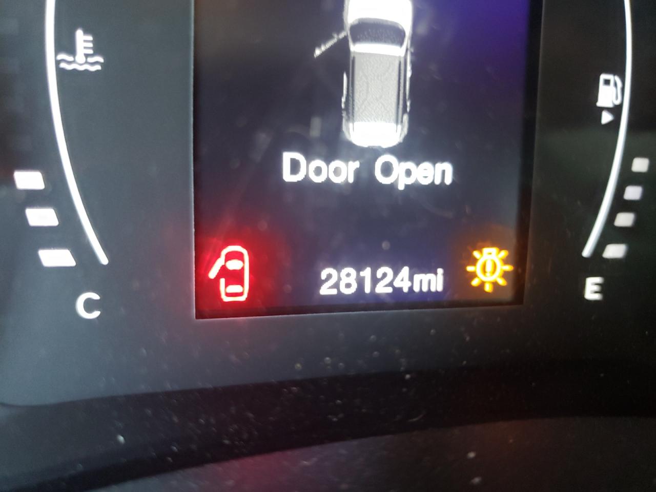 Photo 8 from auction – 2017 JEEP RENEGADE S with VIN ZACCJBAB0HPF92933