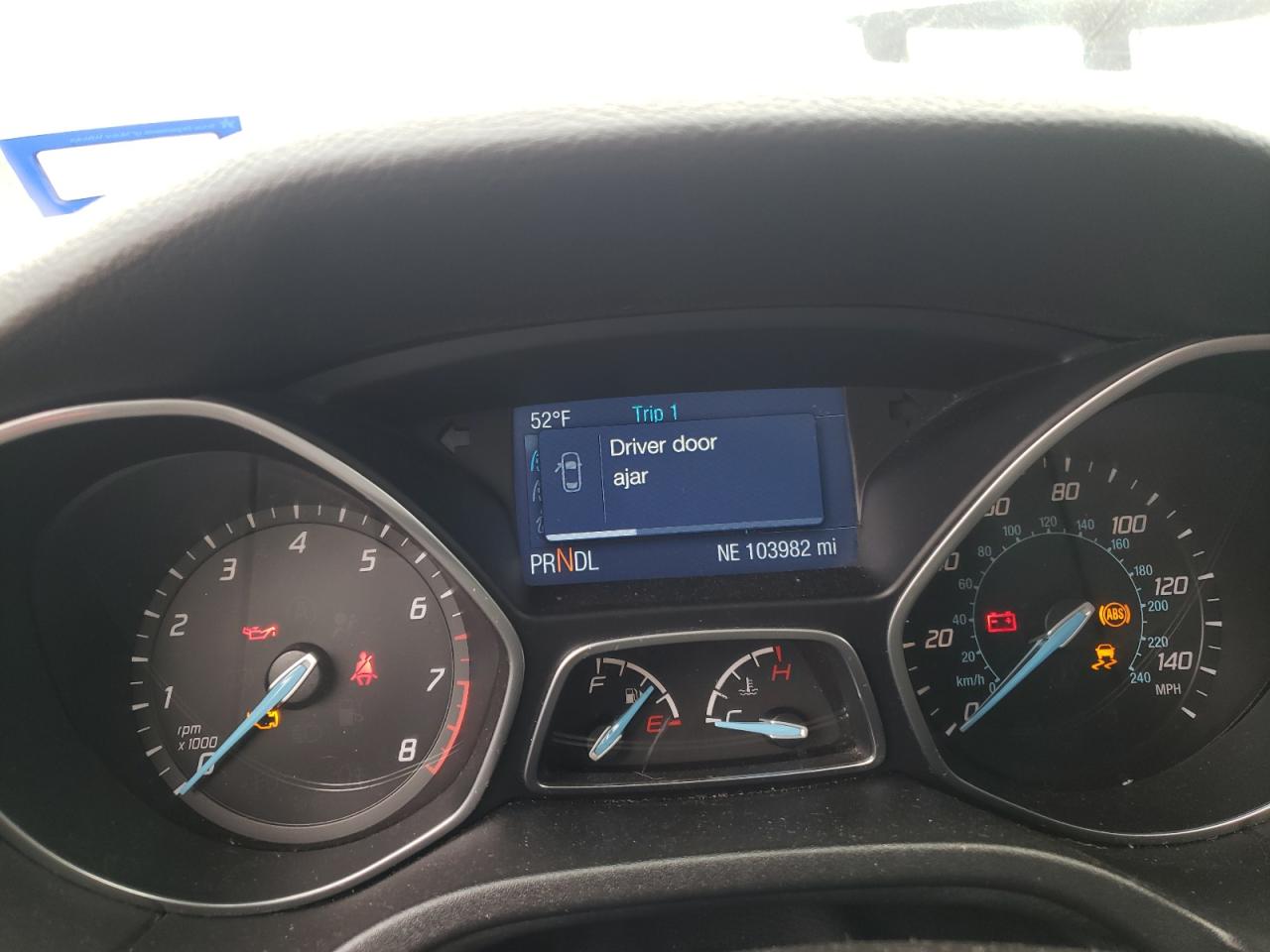 Photo 8 from auction – 2014 FORD FOCUS SE with VIN 1FADP3F25EL317680