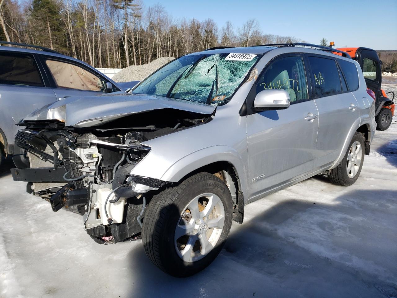 Photo 2 from auction – 2011 TOYOTA RAV4 LIMIT with VIN 2T3DF4DV7BW157276