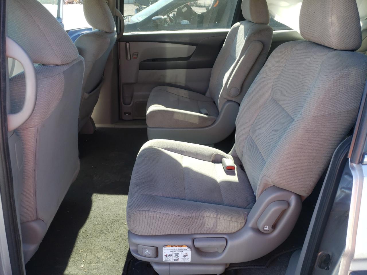 Photo 6 from auction – 2013 HONDA ODYSSEY LX with VIN 5FNRL5H29DB074672