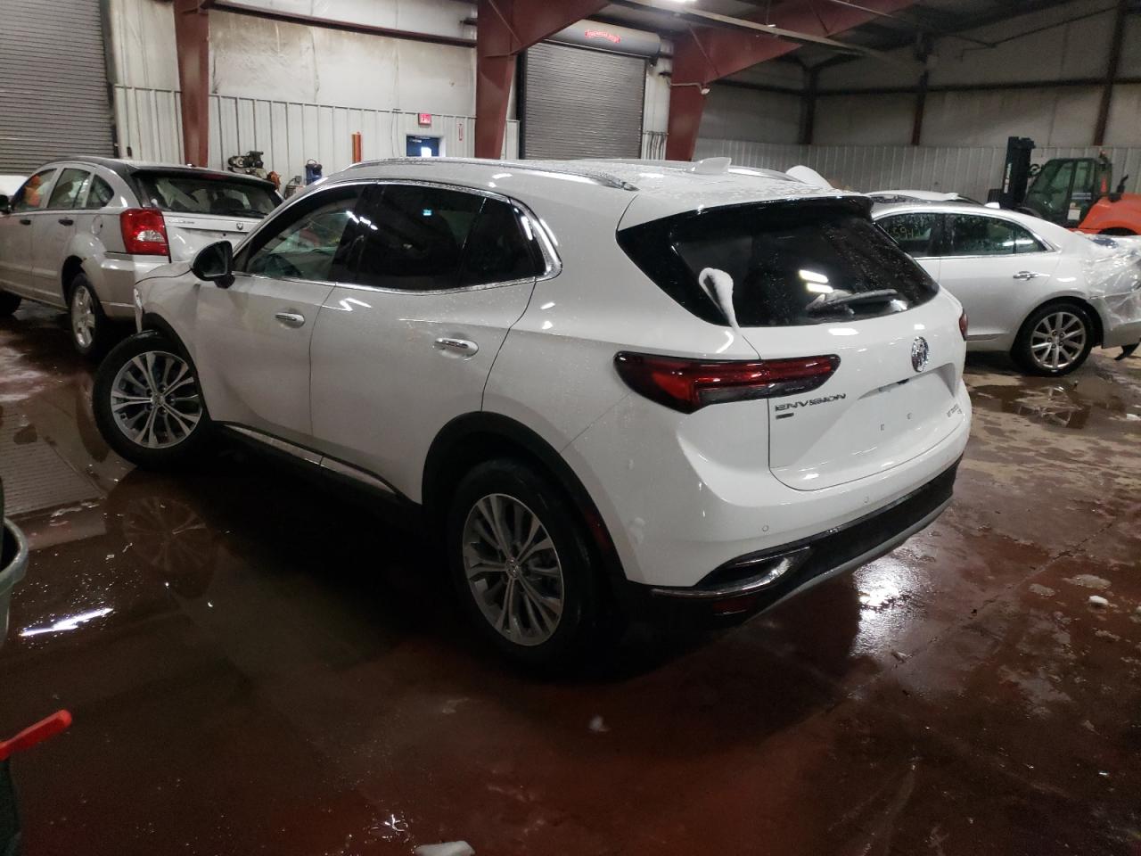 Photo 3 from auction – 2022 BUICK ENVISION P with VIN LRBFZMR41ND016834