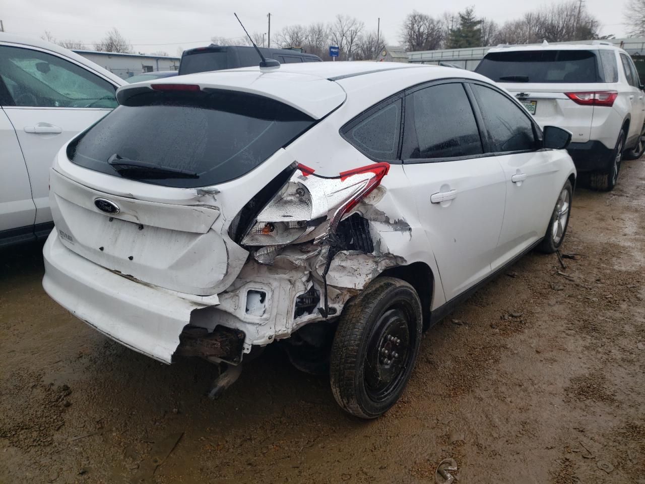 Photo 4 from auction – 2013 FORD FOCUS SE with VIN 1FADP3K25DL251359