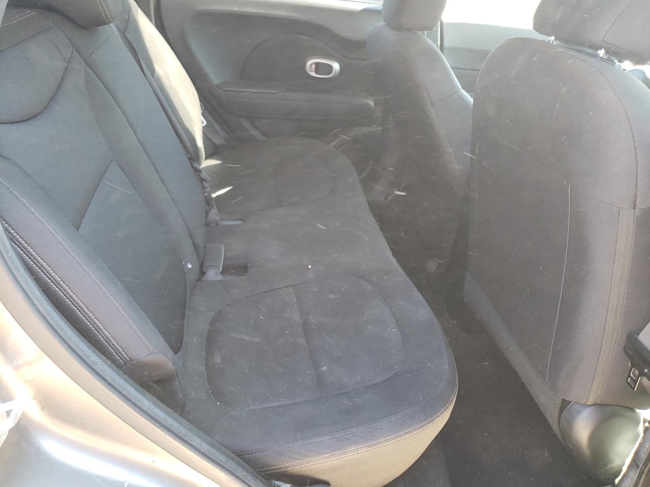 Photo 6 from auction – 2015 KIA SOUL with VIN KNDJN2A23F7236157