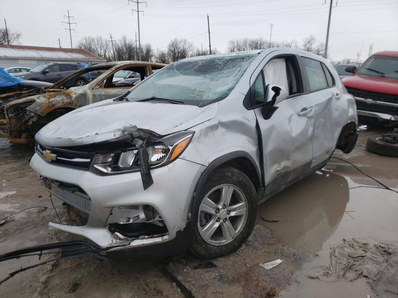 Photo 2 from auction – 2019 CHEVROLET TRAX LS with VIN 3GNCJKSB9KL306485