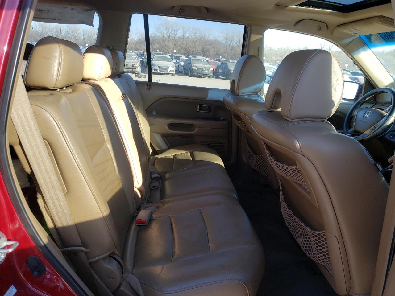 Photo 6 from auction – 2006 HONDA PILOT EX with VIN 5FNYF28596B023185