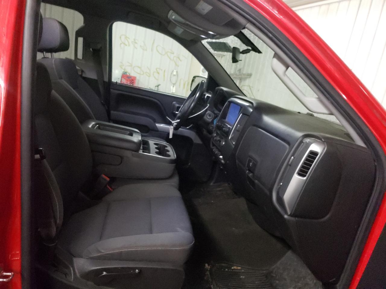 Photo 5 from auction – 2015 CHEVROLET SILVERADO with VIN 1GCVKREC3FZ227825