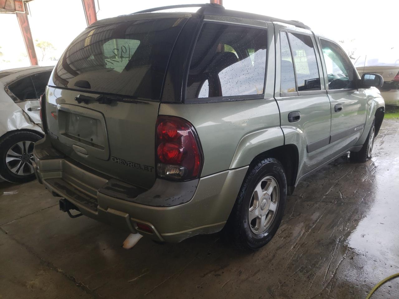 Photo 4 from auction – 2003 CHEVROLET TRAILBLAZE with VIN 1GNDS13S332122480