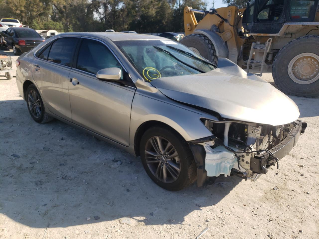 TOYOTA CAMRY LE 2017 with VIN 4T1BF1FK4HU416140 - Photo from auction