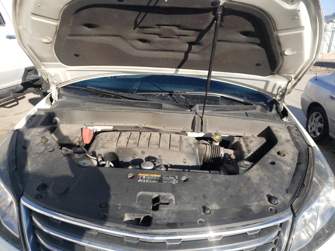Photo 7 from auction – 2013 CHEVROLET TRAVERSE L with VIN 1GNKVGKD5DJ205680