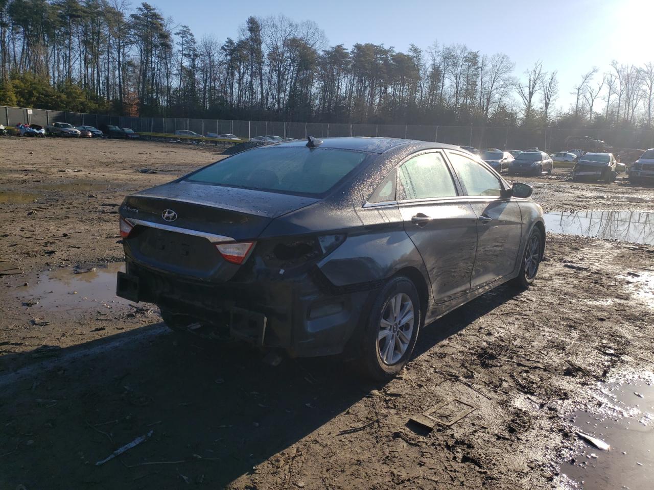 Photo 4 from auction – 2012 HYUNDAI SONATA GLS with VIN 5NPEB4AC5CH425544