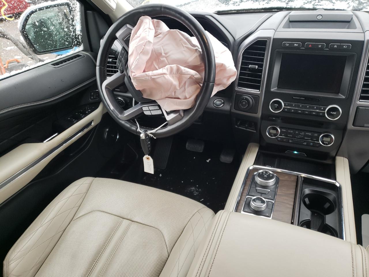 Photo 9 from auction – 2018 FORD EXPEDITION with VIN 1FMJK1MT3JEA67149