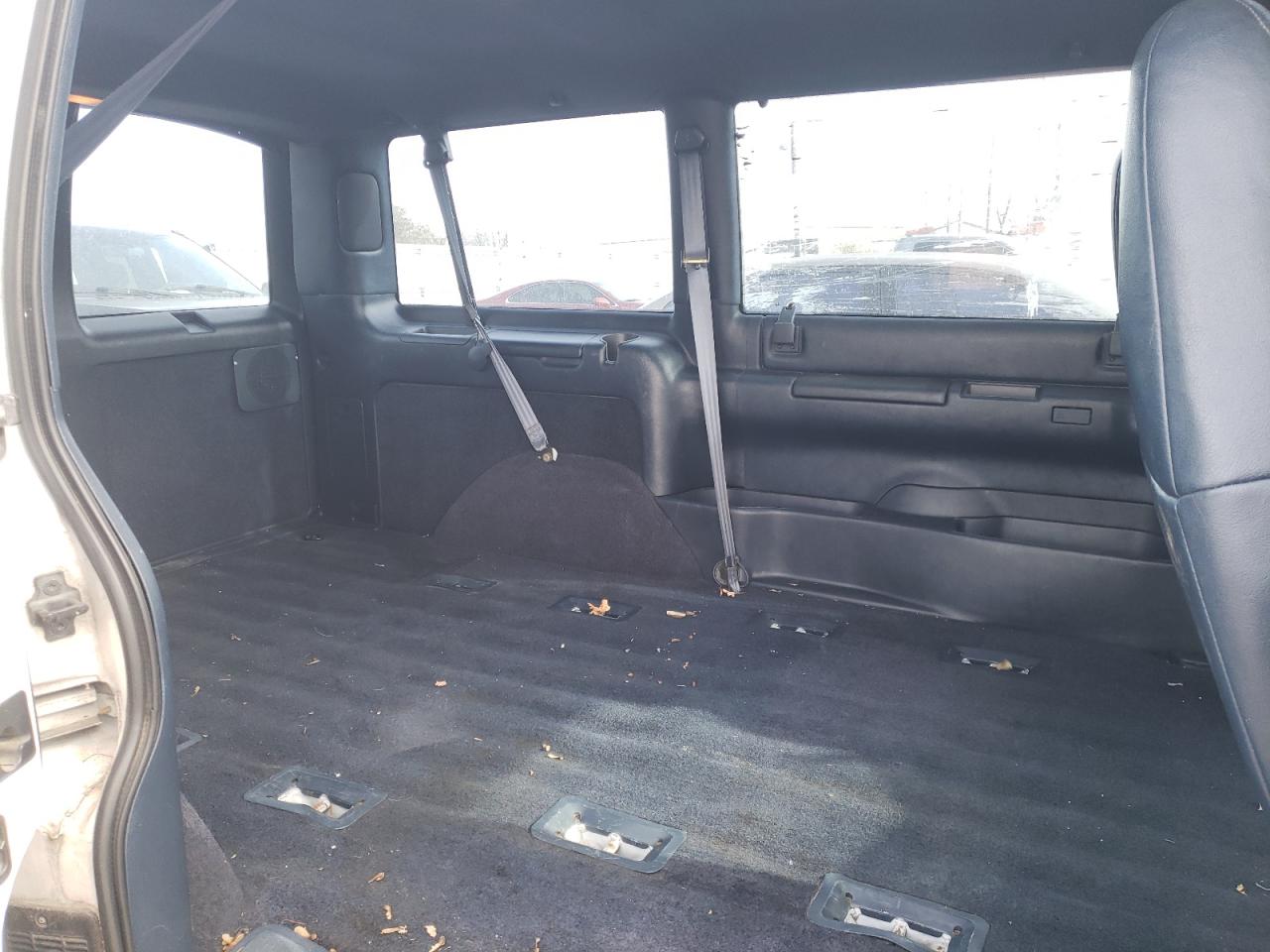 Photo 6 from auction – 1998 CHEVROLET ASTRO with VIN 1GNDM19W1WB102852