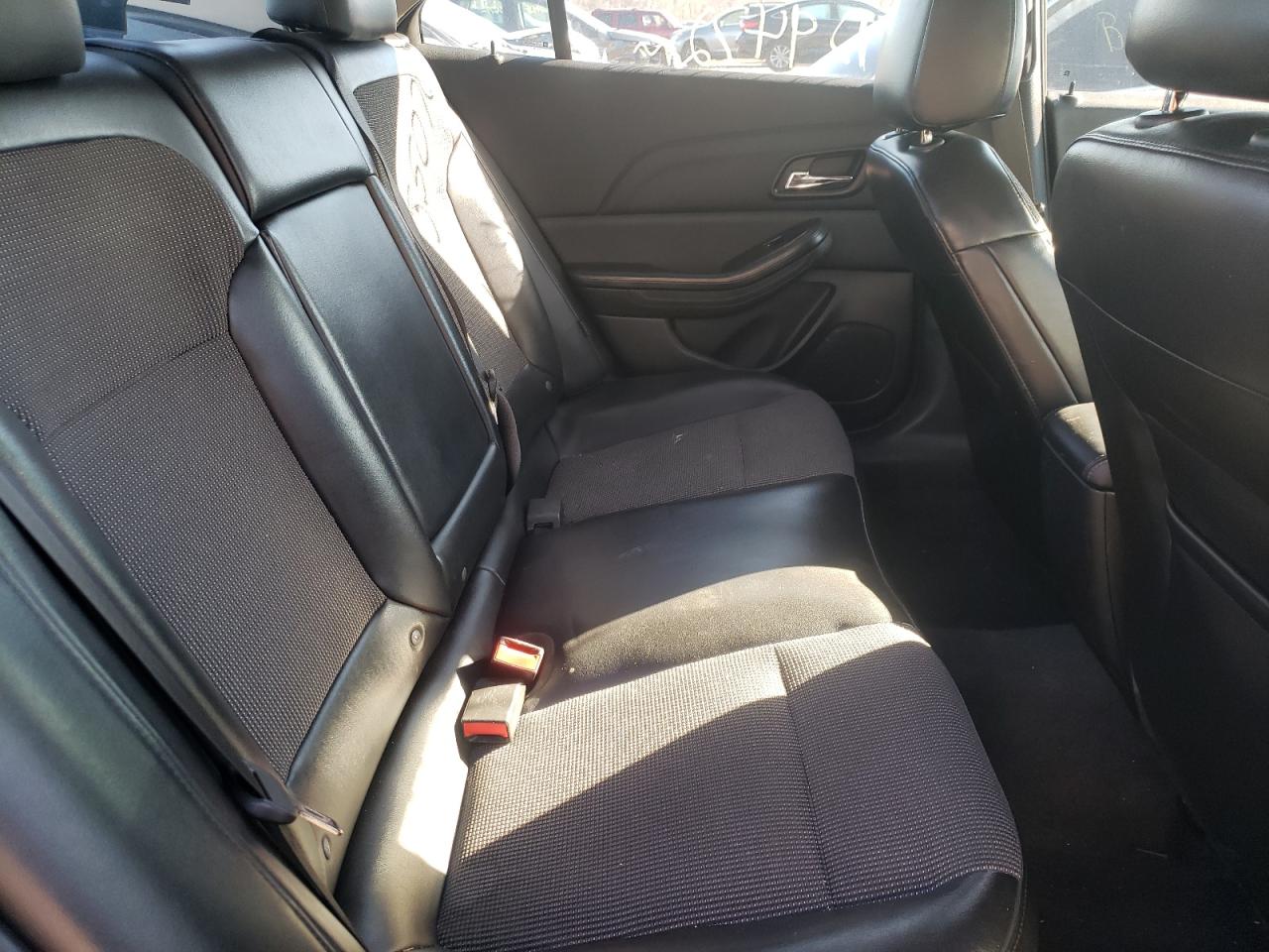 Photo 6 from auction – 2014 CHEVROLET MALIBU 2LT with VIN 1G11E5SL0EF285208