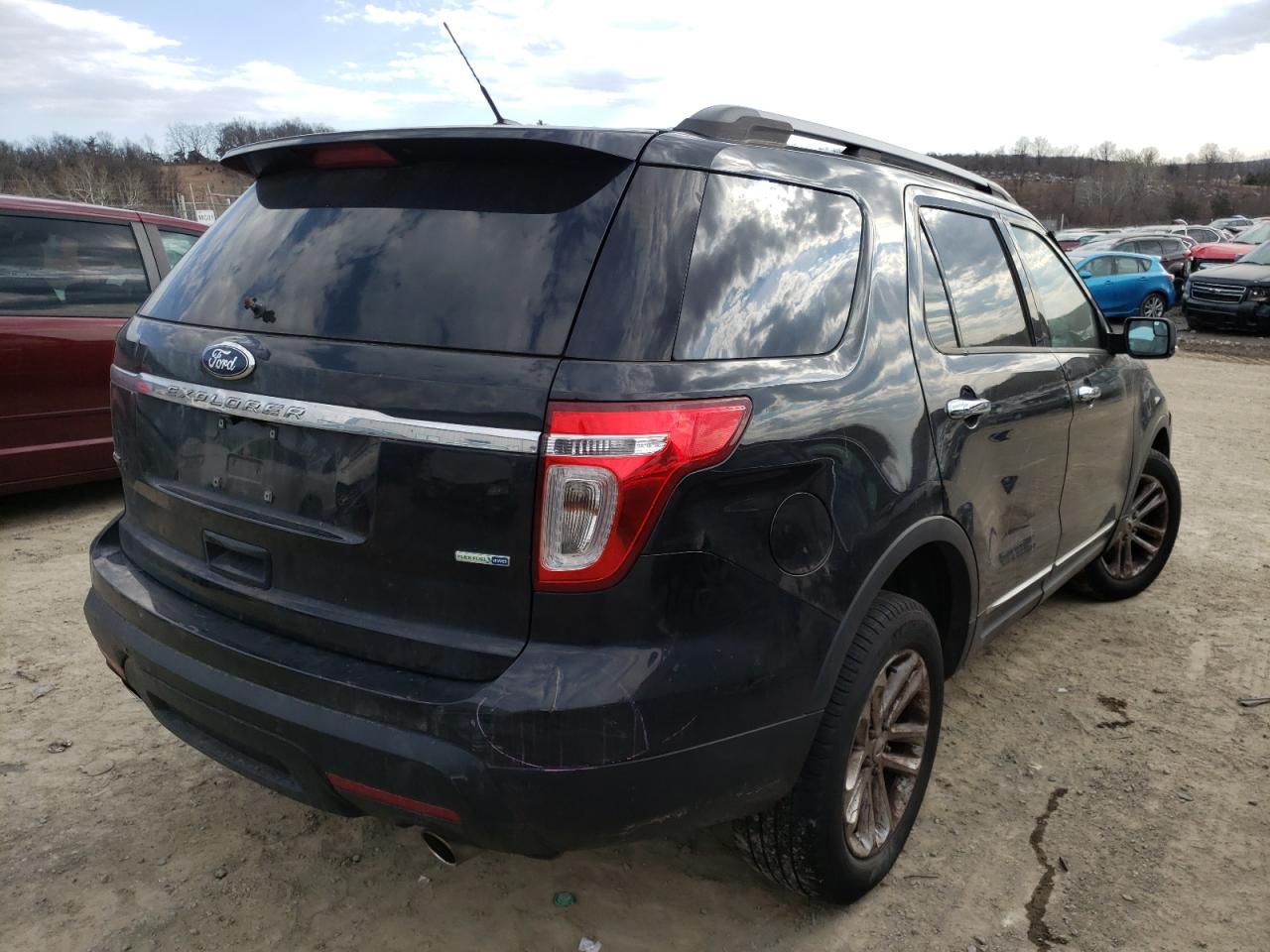 Photo 4 from auction – 2015 FORD EXPLORER X with VIN 1FM5K8D81FGB84651