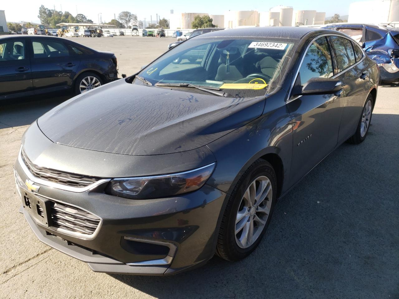 Photo 2 from auction – 2016 CHEVROLET MALIBU LT with VIN 1G1ZE5ST9GF327090