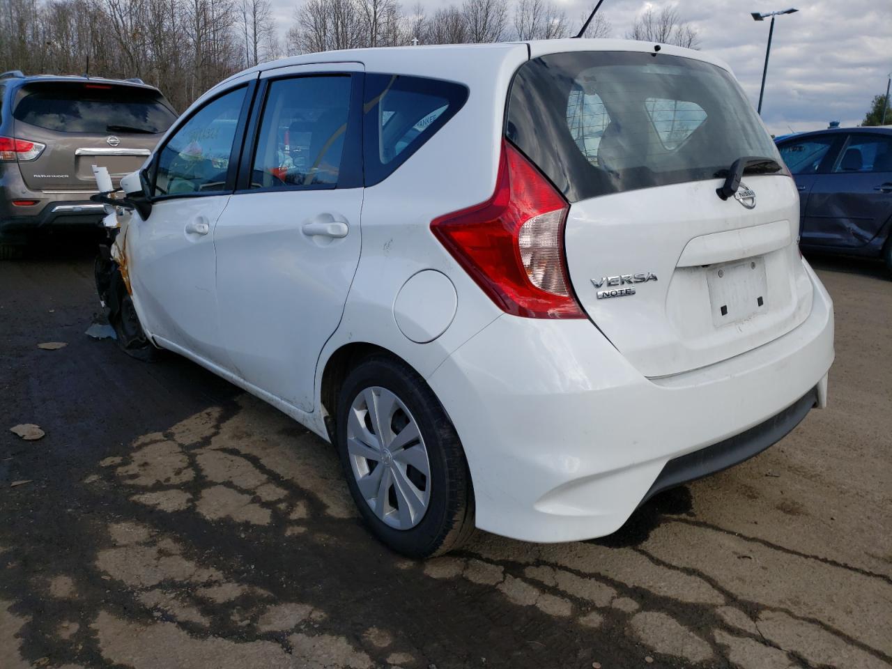Photo 3 from auction – 2019 NISSAN VERSA NOTE with VIN 3N1CE2CP1KL355836