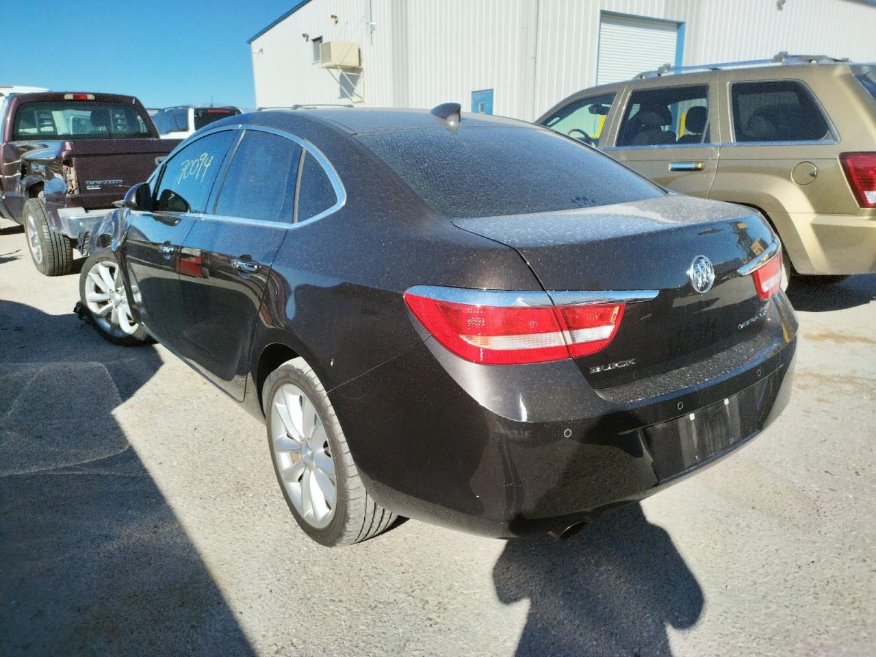 Photo 3 from auction – 2015 BUICK VERANO with VIN 1G4PS5SK0F4184020
