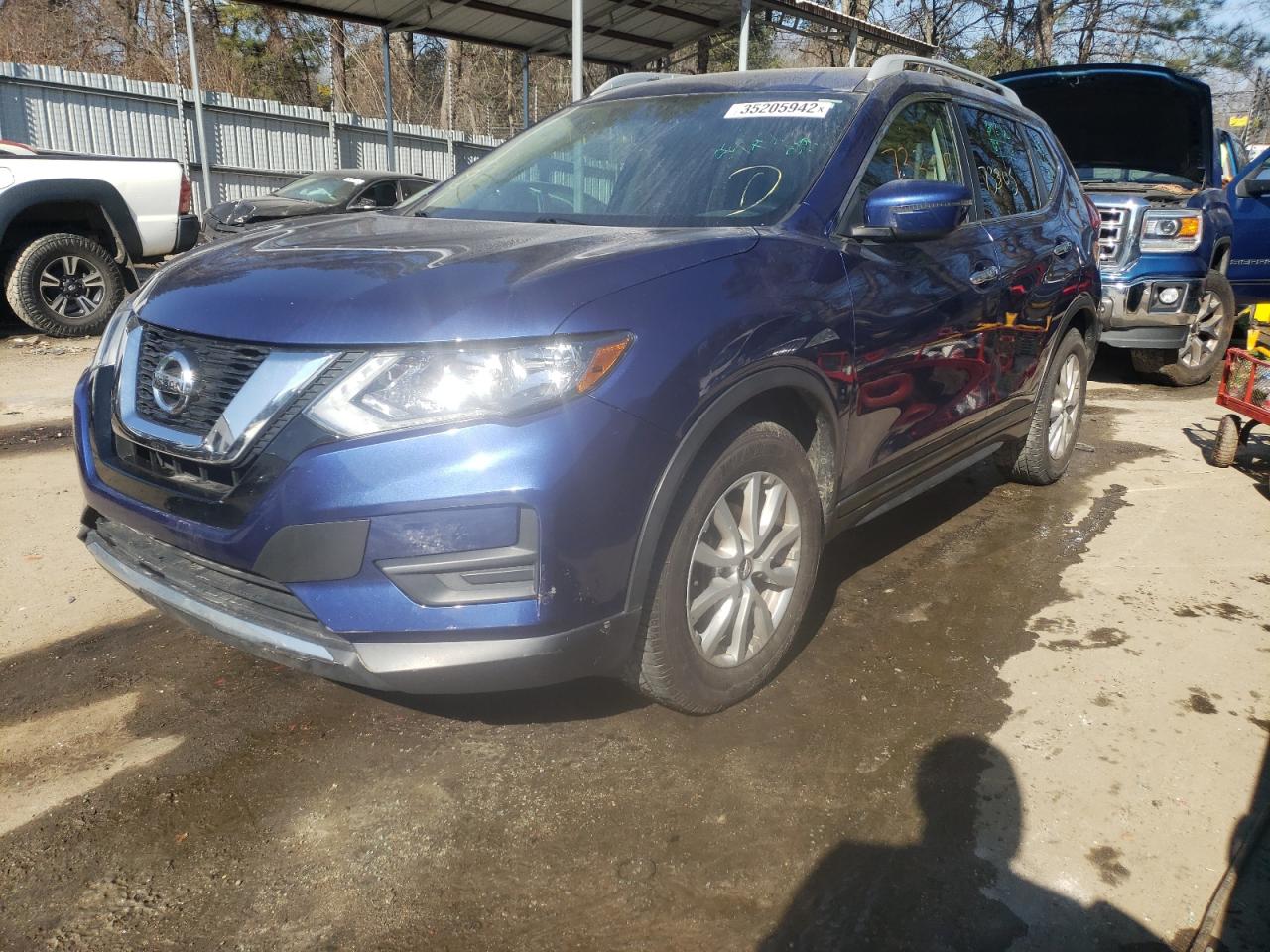 Photo 2 from auction – 2017 NISSAN ROGUE S with VIN 5N1AT2MT4HC808949