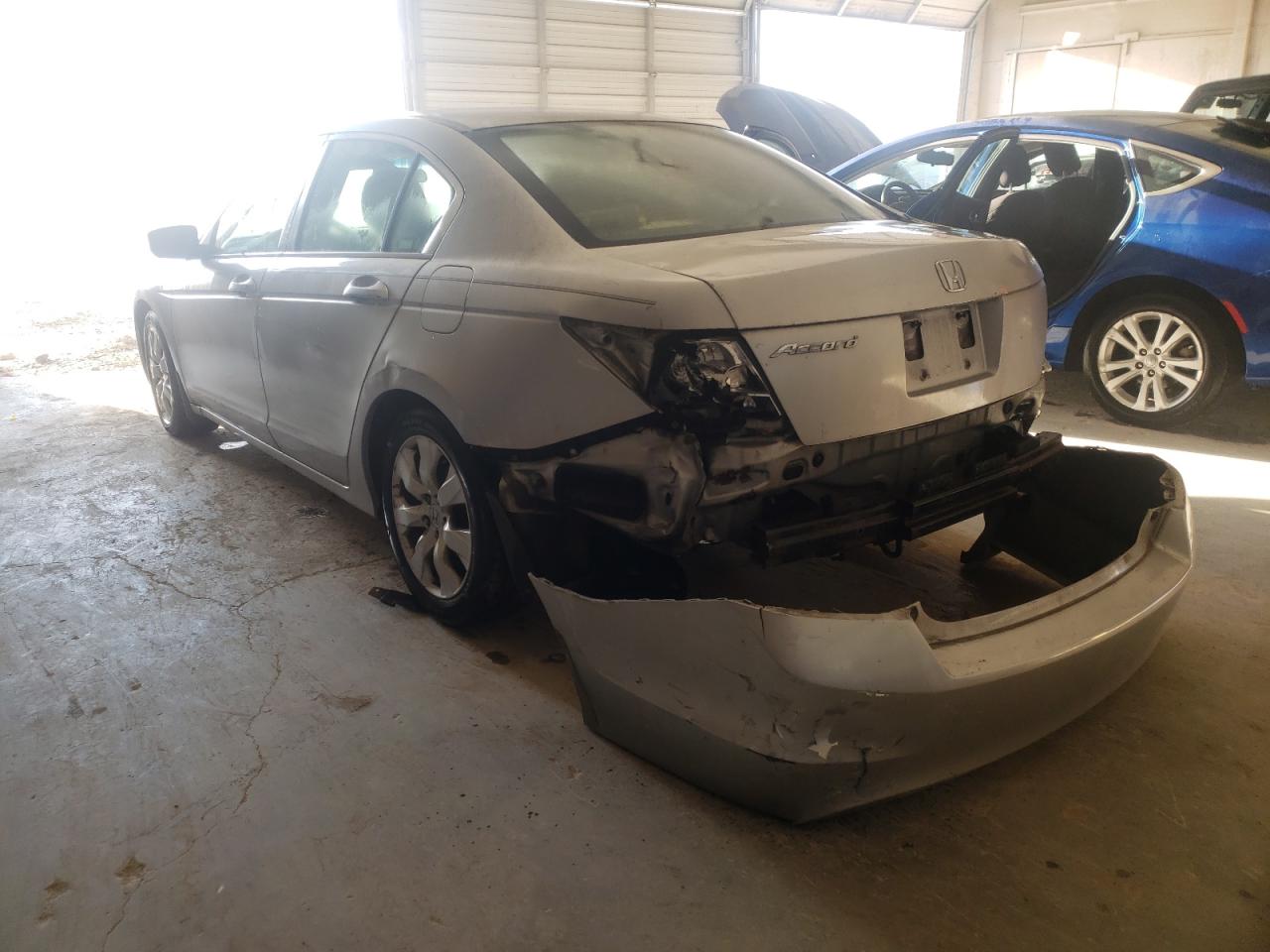 Photo 3 from auction – 2008 HONDA ACCORD EX with VIN JHMCP26748C058534