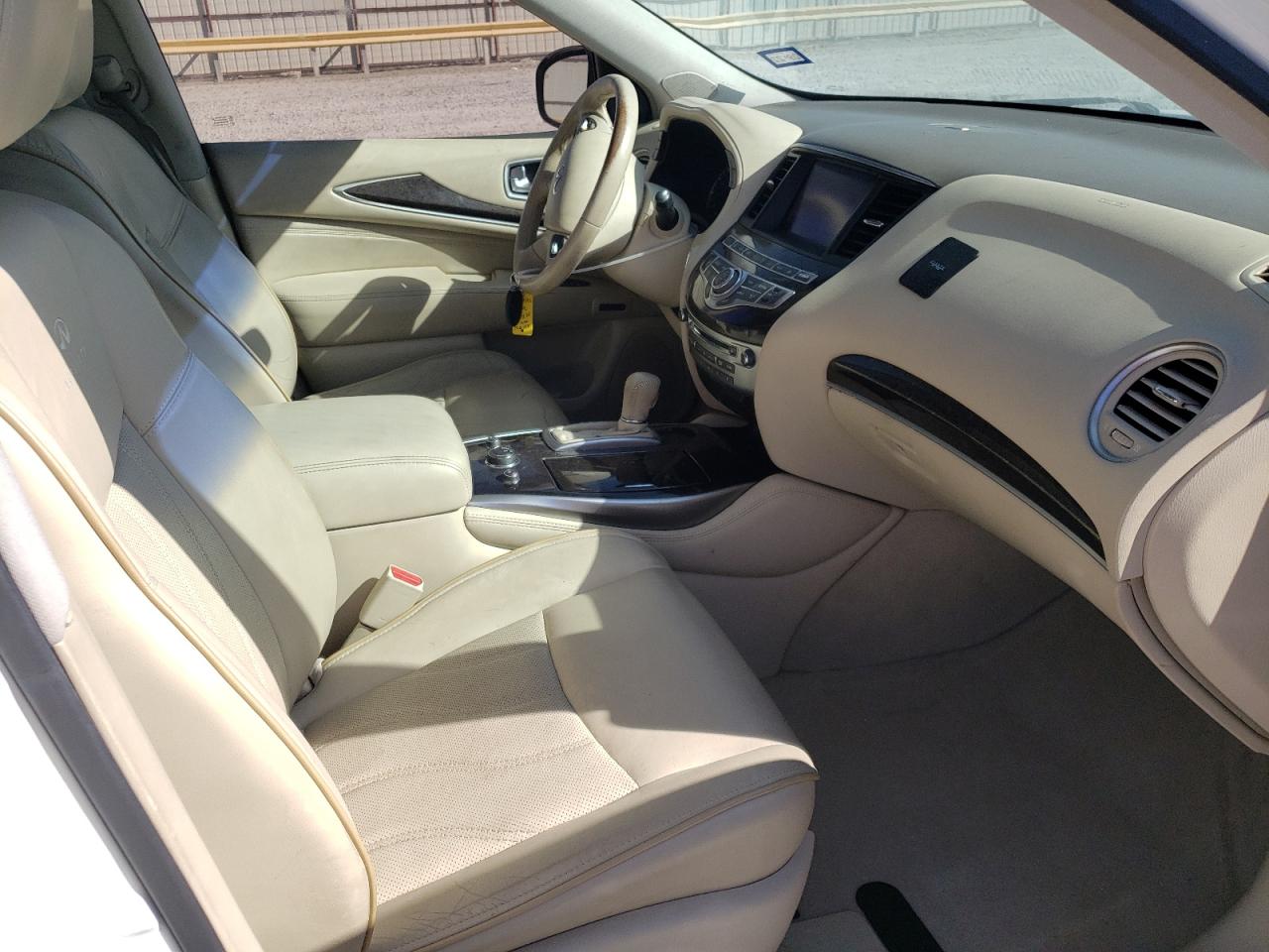 Photo 5 from auction – 2013 INFINITI JX35 with VIN 5N1AL0MN6DC325642