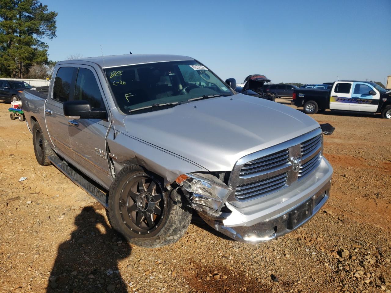 RAM 1500 SLT 2015 with VIN 1C6RR7LT8FS670931 - Photo from auction