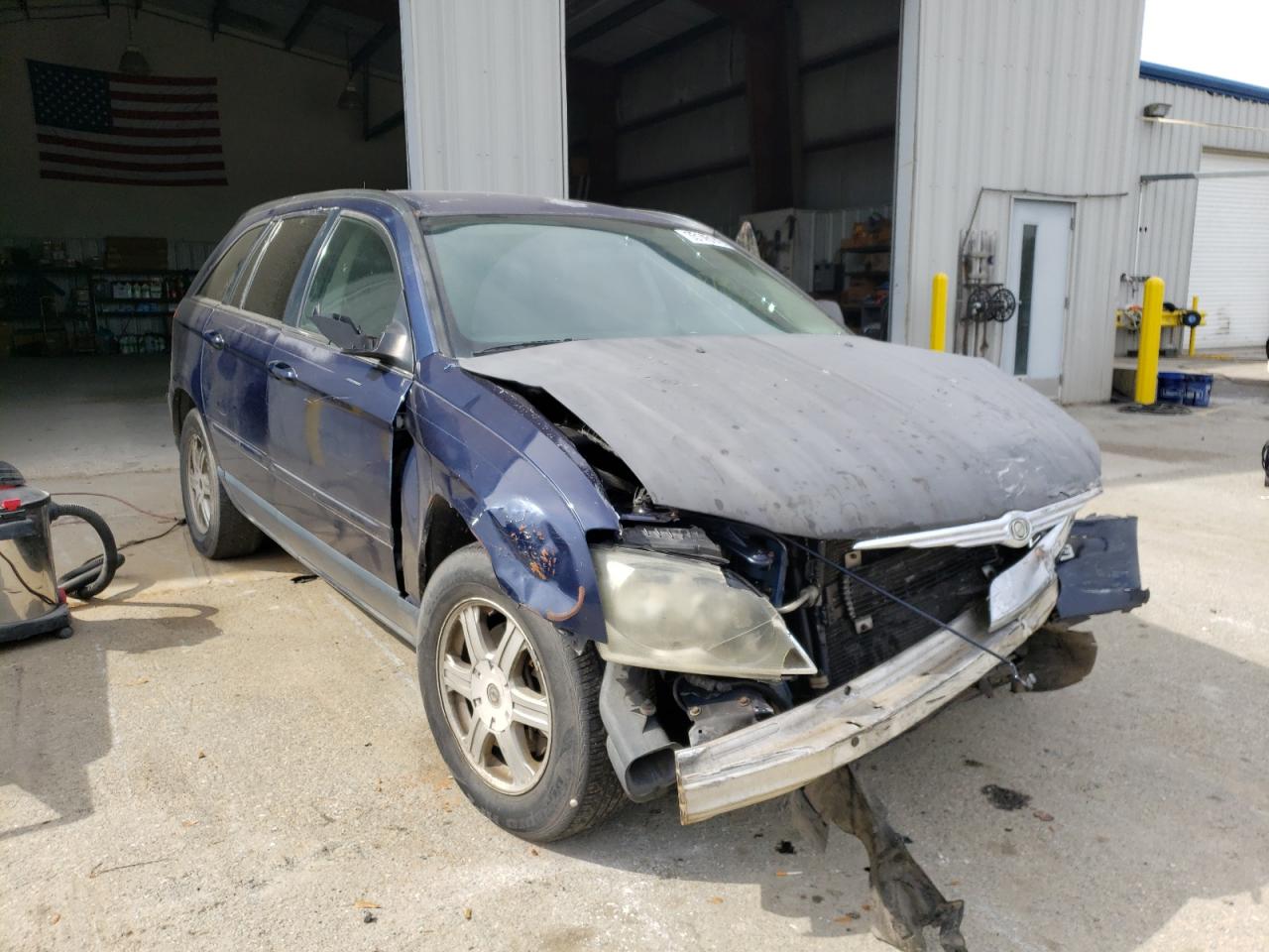 CHRYSLER PACIFICA T 2006 с VIN 2A4GM68486R614610 - Фото с аукциона
